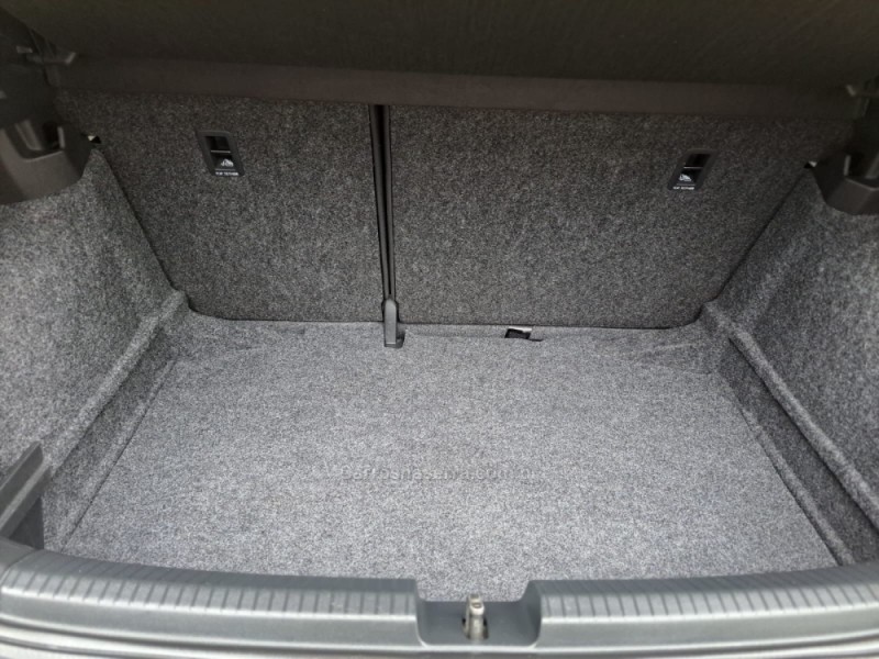 POLO 1.0 200 TSI COMFORTLINE AUTOMÁTICO - 2020 - CAXIAS DO SUL