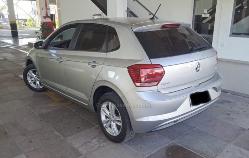 POLO 1.0 200 TSI COMFORTLINE AUTOMÁTICO - 2020 - CAXIAS DO SUL