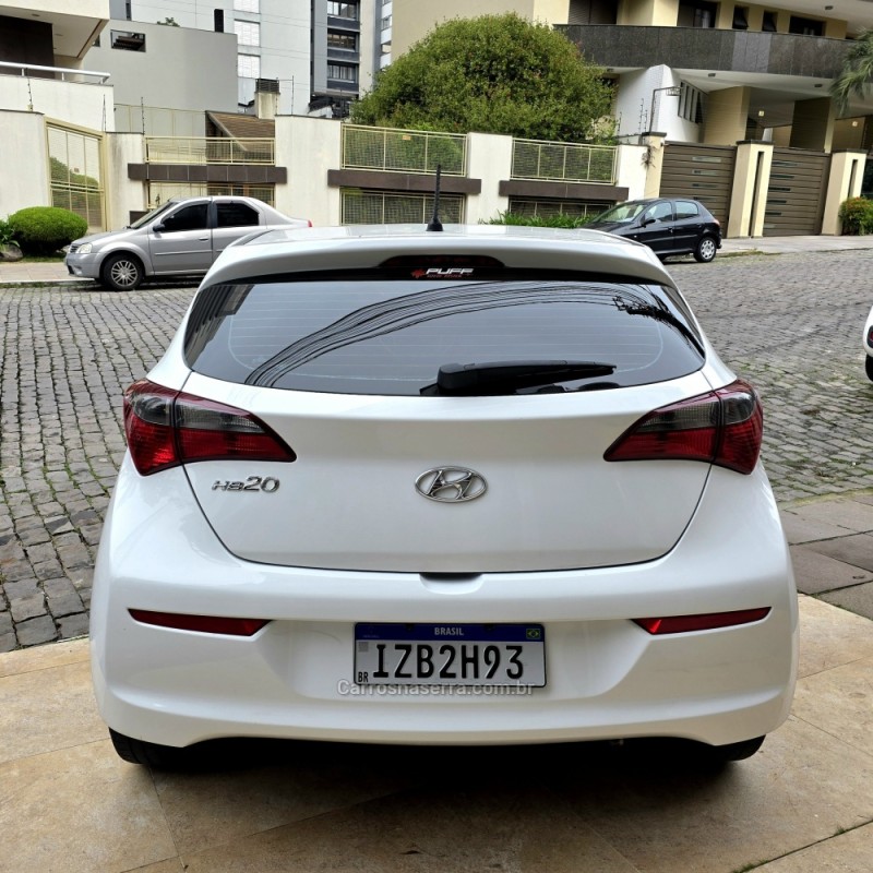 HB20 1.0 COMFORT PLUS 12V FLEX 4P MANUAL - 2019 - CAXIAS DO SUL