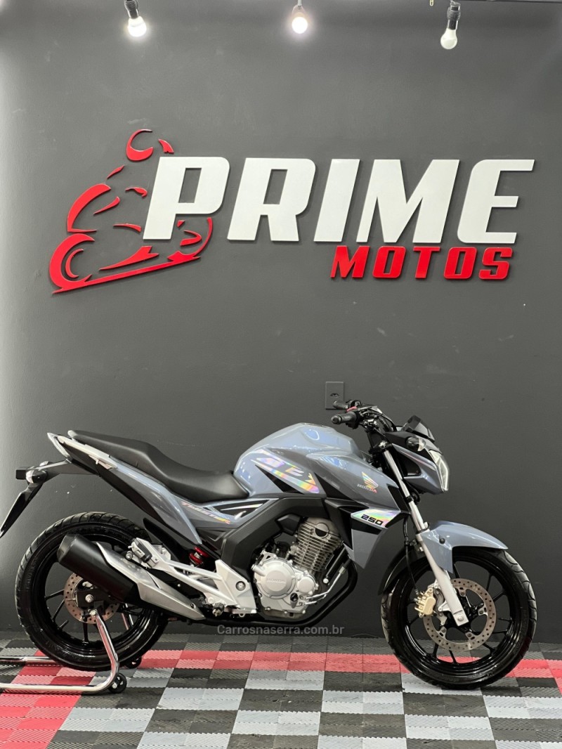 cb 250f twister 2017 novo hamburgo