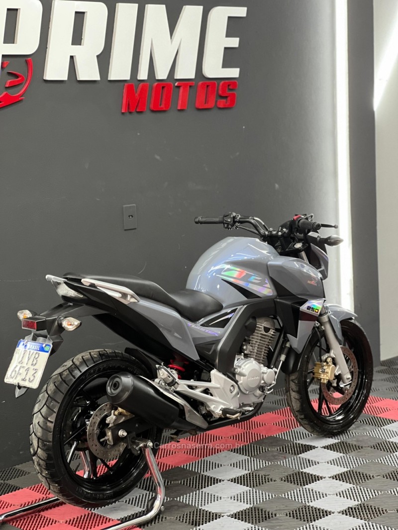 CB 250F TWISTER  - 2017 - NOVO HAMBURGO