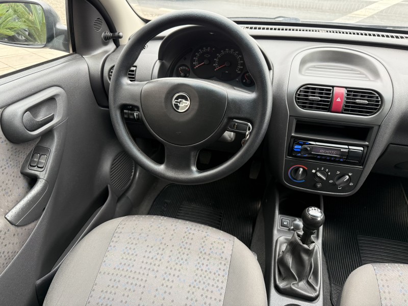 CORSA 1.4 MPFI MAXX 8V FLEX 4P MANUAL - 2012 - FARROUPILHA