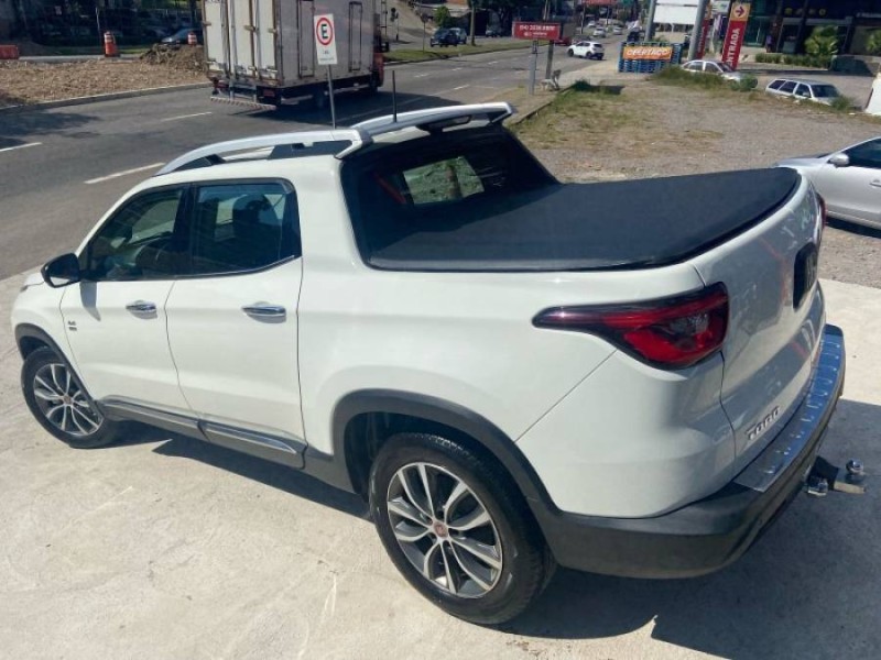 TORO 2.0 16V TURBO DIESEL VOLCANO 4WD AUTOMÁTICO - 2020 - CAXIAS DO SUL