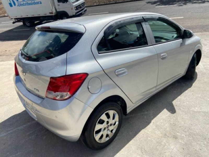 ONIX 1.0 JOY HATCH 8VFLEX 4P MANUAL - 2017 - CAXIAS DO SUL