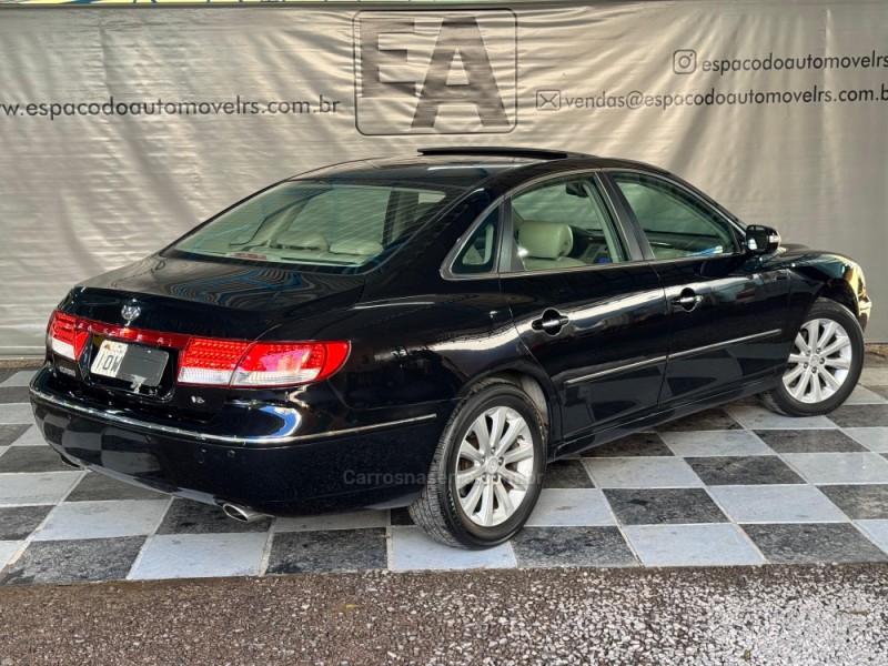 AZERA 3.3 MPFI GLS SEDAN V6 24V GASOLINA 4P AUTOMÁTICO - 2009 - NOVA PRATA