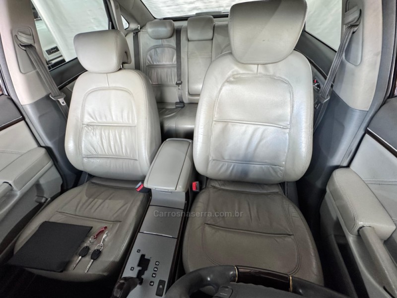 AZERA 3.3 MPFI GLS SEDAN V6 24V GASOLINA 4P AUTOMÁTICO - 2009 - NOVA PRATA
