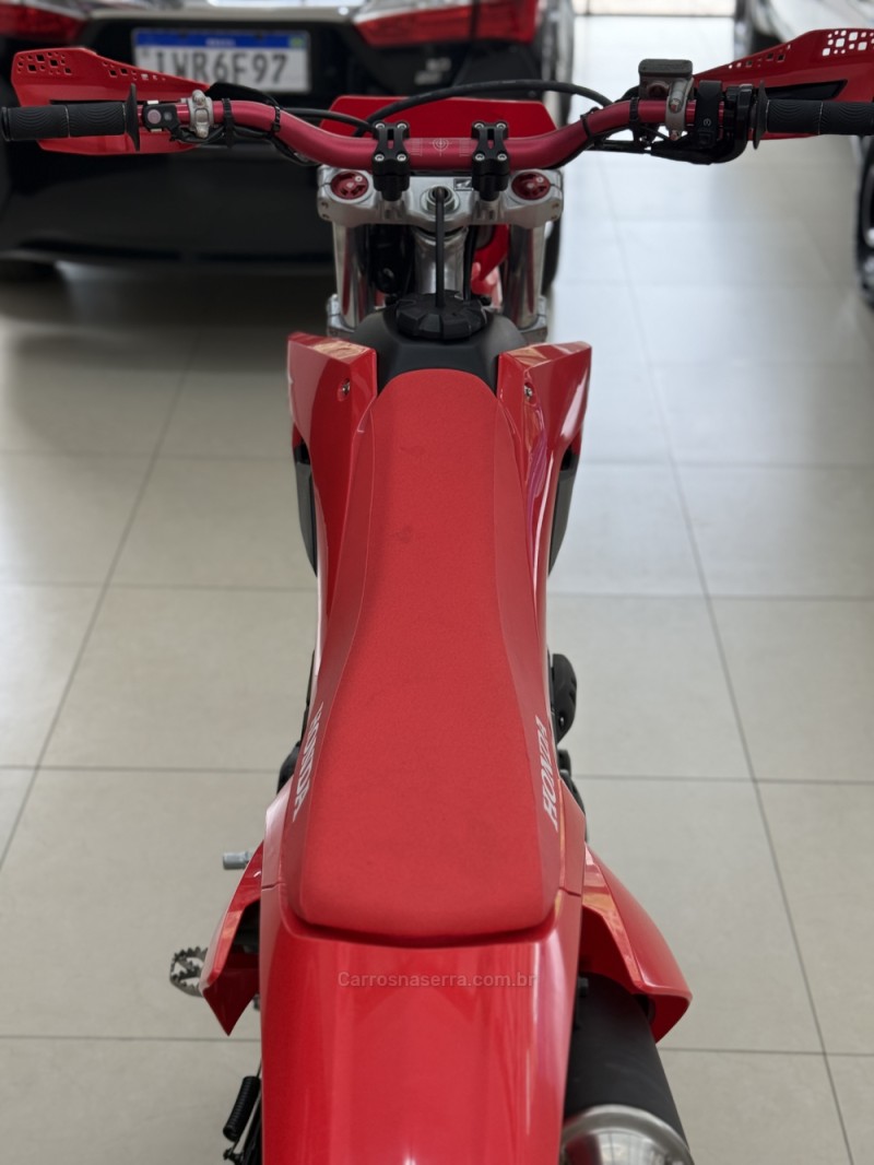 CRF 250F  - 2025 - FARROUPILHA