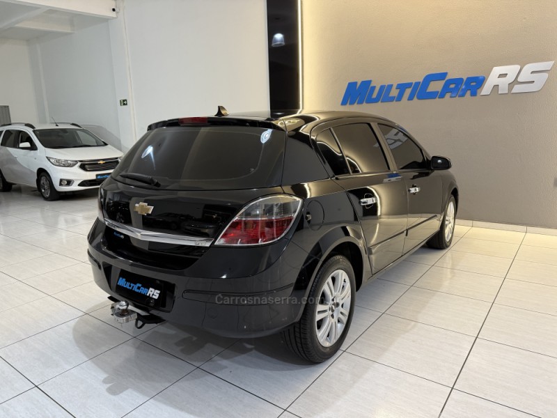 VECTRA 2.0 MPFI GT HATCH 8V FLEX 4P MANUAL - 2009 - ESTâNCIA VELHA