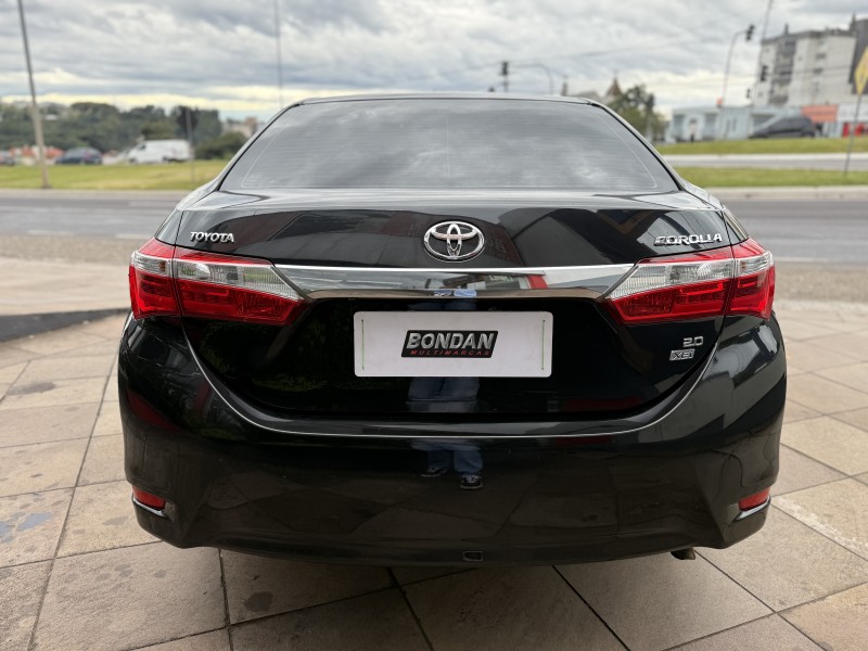 COROLLA 2.0 XEI 16V FLEX 4P AUTOMÁTICO - 2016 - FARROUPILHA