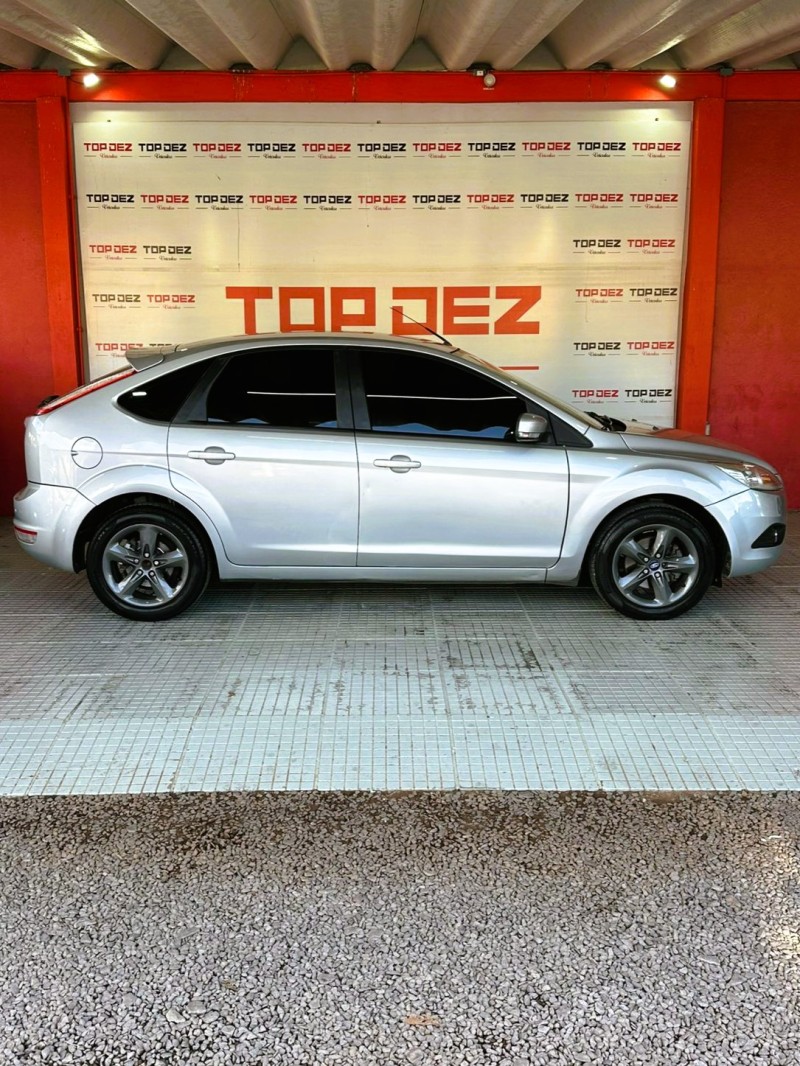 FOCUS 1.6 GLX 16V FLEX 4P MANUAL - 2011 - SãO SEBASTIãO DO CAí