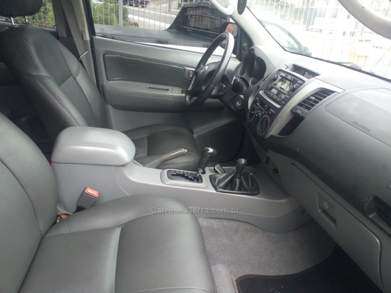 HILUX 3.0 SRV 4X4 CD 16V TURBO INTERCOOLER DIESEL 4P AUTOMÁTICO - 2008 - CAXIAS DO SUL