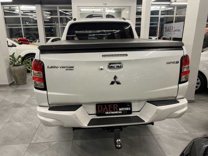L200 TRITON 2.4 16V TURBO DIESEL SPORT HPE CD 4P 4X4 AUTOMÁTICO - 2020 - NOVO HAMBURGO