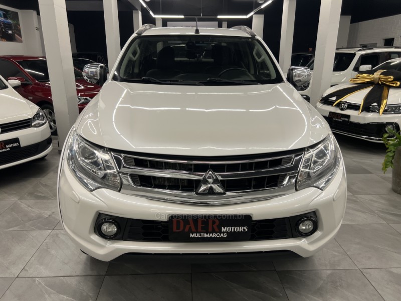 L200 TRITON 2.4 16V TURBO DIESEL SPORT HPE CD 4P 4X4 AUTOMÁTICO - 2020 - NOVO HAMBURGO