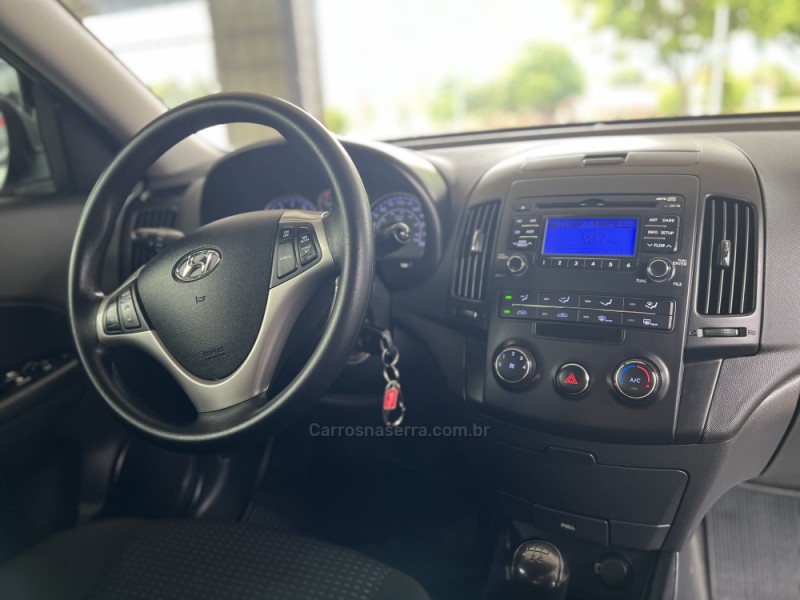 I30 2.0 MPI 16V GASOLINA 4P MANUAL - 2012 - BOM PRINCíPIO