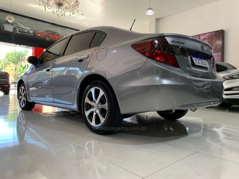 CIVIC 1.8 EXS 16V GASOLINA 4P AUTOMÁTICO - 2013 - NOVO HAMBURGO