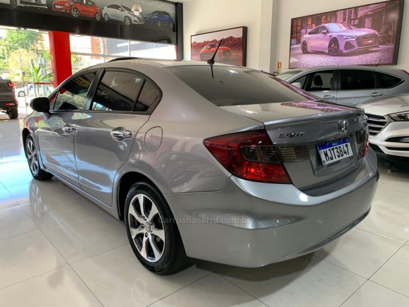 CIVIC 1.8 EXS 16V GASOLINA 4P AUTOMÁTICO - 2013 - NOVO HAMBURGO