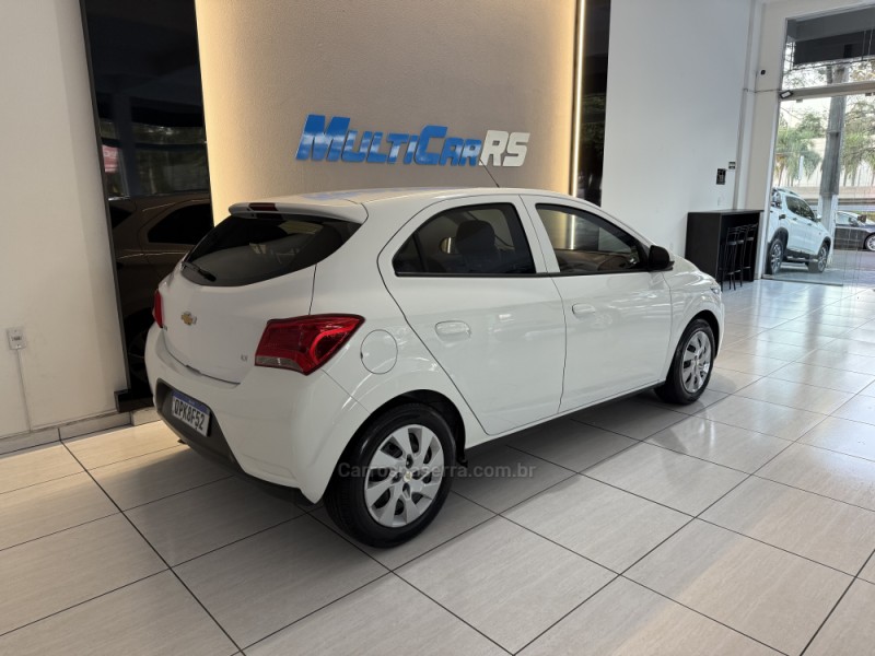 ONIX 1.0 LT PLUS 8V FLEX 4P MANUAL - 2019 - ESTâNCIA VELHA
