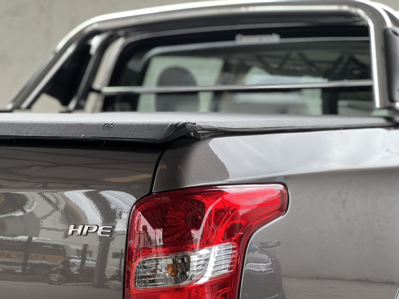L200 TRITON 2.4 16V TURBO DIESEL SPORT HPE CD 4P 4X4 AUTOMÁTICO - 2018 - BENTO GONçALVES
