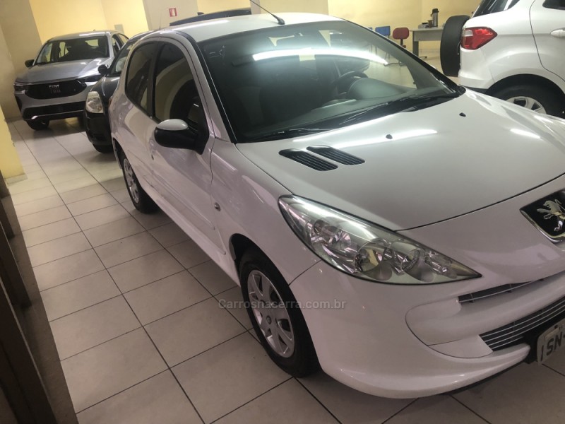 207 1.4 XR 8V FLEX 4P MANUAL - 2012 - FARROUPILHA