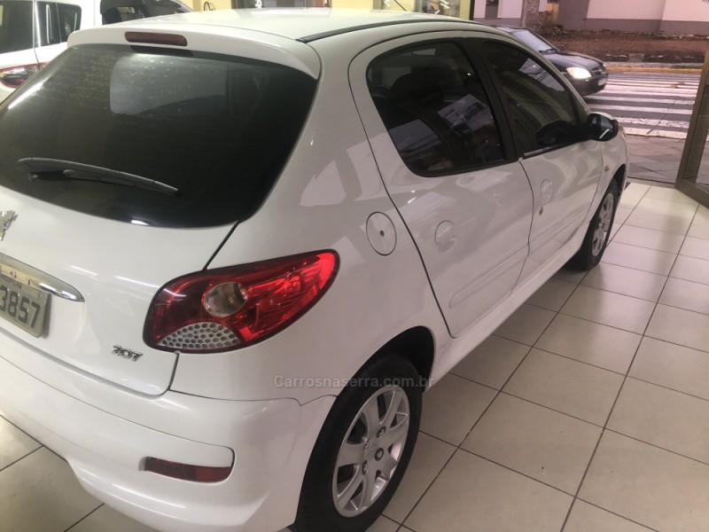 207 1.4 XR 8V FLEX 4P MANUAL - 2012 - FARROUPILHA