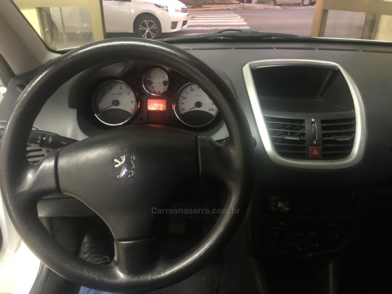 207 1.4 XR 8V FLEX 4P MANUAL - 2012 - FARROUPILHA