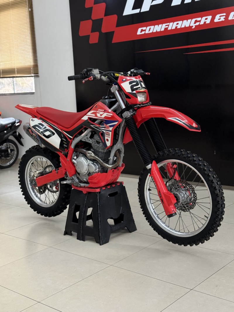 CRF 250F  - 2020 - FARROUPILHA