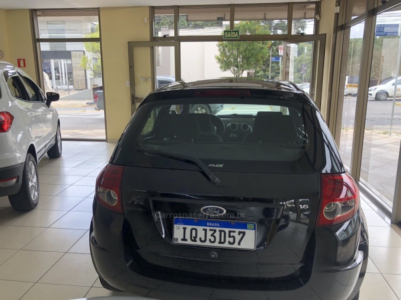 KA 1.6 MPI 8V FLEX 2P MANUAL - 2011 - FARROUPILHA
