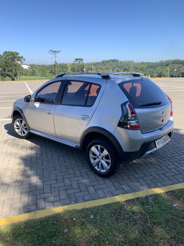 SANDERO 1.6 STEPWAY 16V FLEX 4P MANUAL - 2014 - CAXIAS DO SUL