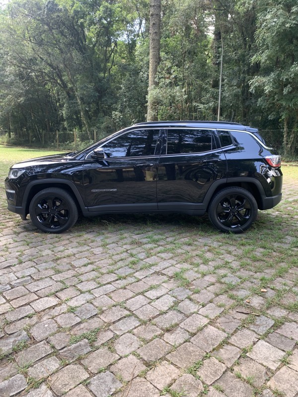 COMPASS 2.0 16V FLEX SPORT AUTOMÁTICO - 2017 - CAXIAS DO SUL