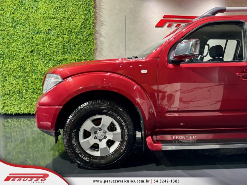 FRONTIER 2.5 XE 4X2 CD TURBO ELETRONIC DIESEL 4P MANUAL - 2013 - NOVA PRATA