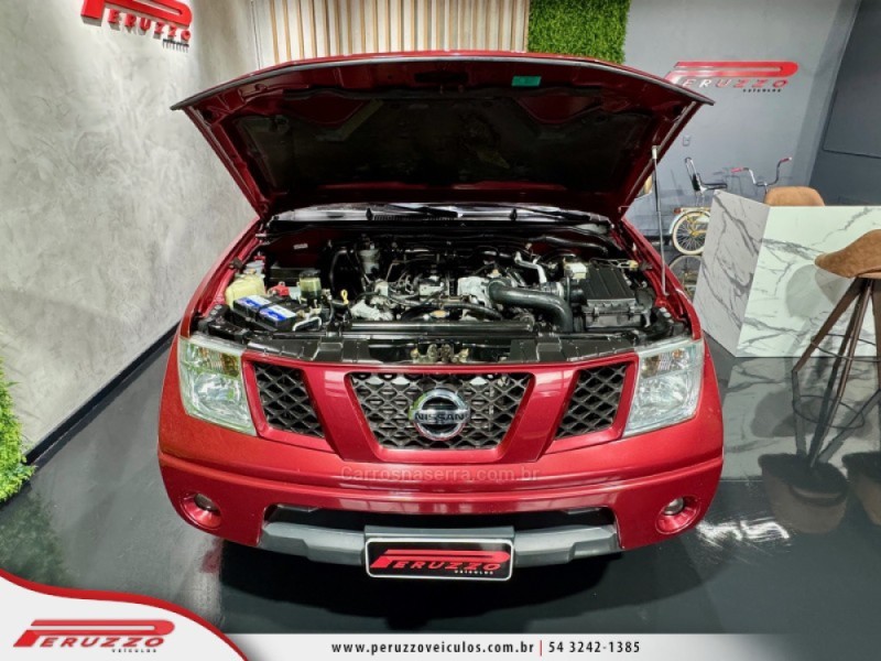 FRONTIER 2.5 XE 4X2 CD TURBO ELETRONIC DIESEL 4P MANUAL - 2013 - NOVA PRATA