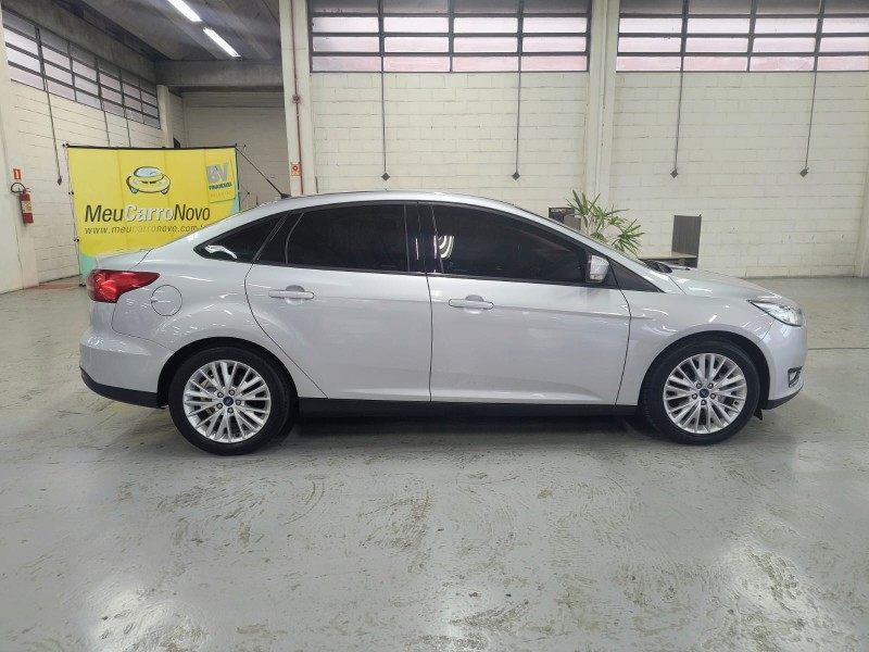 FOCUS 2.0 SE PLUS SEDAN 16V FLEX 4P AUTOMÁTICO - 2016 - CAXIAS DO SUL