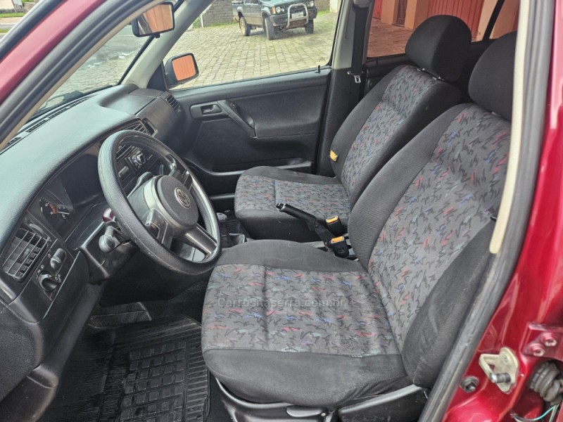 GOLF 1.8 MI GL 8V GASOLINA 4P MANUAL - 1995 - VERANóPOLIS