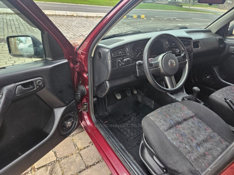 GOLF 1.8 MI GL 8V GASOLINA 4P MANUAL - 1995 - VERANóPOLIS