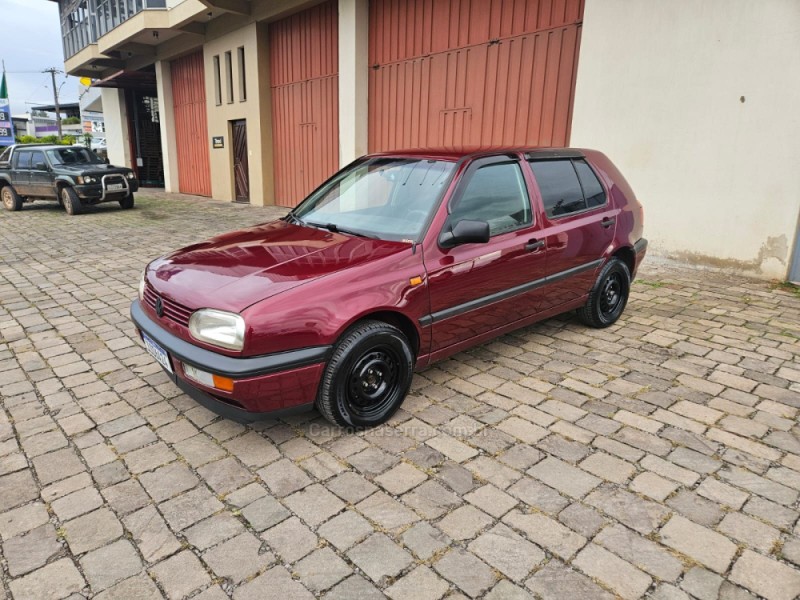 GOLF 1.8 MI GL 8V GASOLINA 4P MANUAL - 1995 - VERANóPOLIS