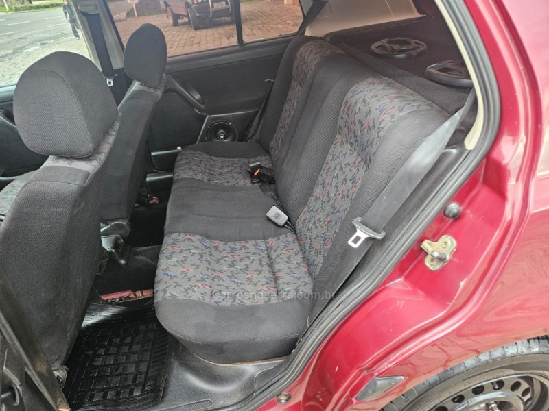 GOLF 1.8 MI GL 8V GASOLINA 4P MANUAL - 1995 - VERANóPOLIS