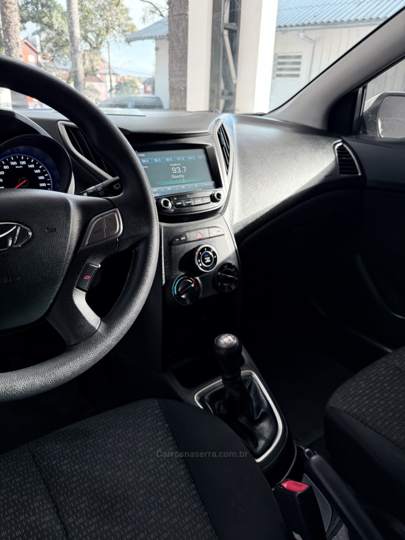 HB20 1.0 COMFORT 12V FLEX 4P MANUAL - 2019 - CANELA