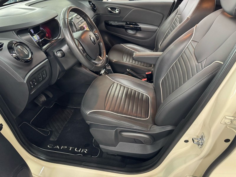 CAPTUR 1.6 LIFE 16V FLEX 4P AUTOMÁTICO - 2021 - CAXIAS DO SUL