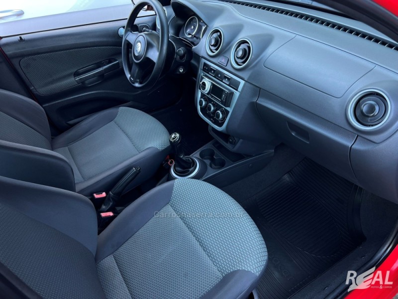 GOL 1.0 MI TREND 8V FLEX 4P MANUAL - 2012 - SAPIRANGA