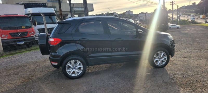 ECOSPORT 2.0 TITANIUM 16V FLEX 4P MANUAL - 2013 - FARROUPILHA