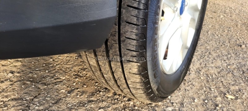 ECOSPORT 2.0 TITANIUM 16V FLEX 4P MANUAL - 2013 - FARROUPILHA