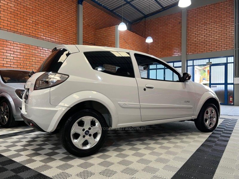 KA 1.0 MPI CLASS 8V FLEX 2P MANUAL - 2013 - BENTO GONçALVES