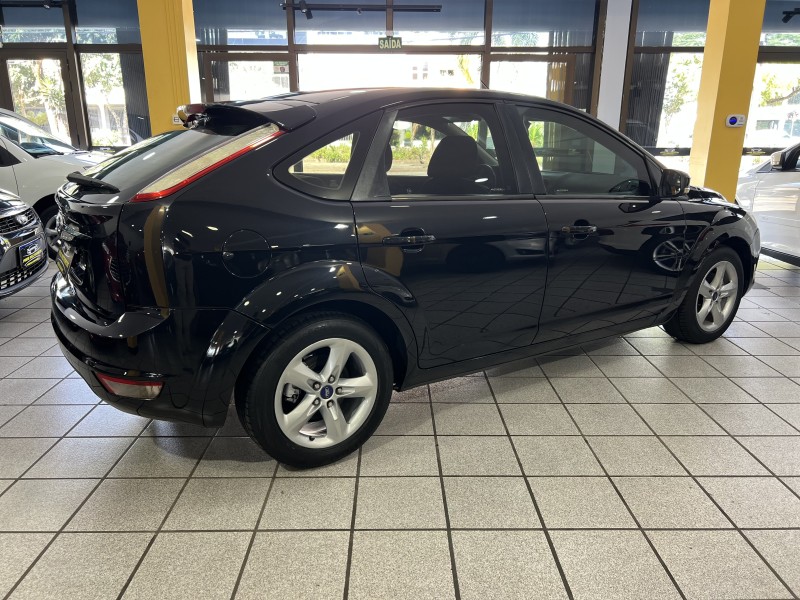 FOCUS 1.6 GLX 8V FLEX 4P MANUAL - 2013 - CAXIAS DO SUL