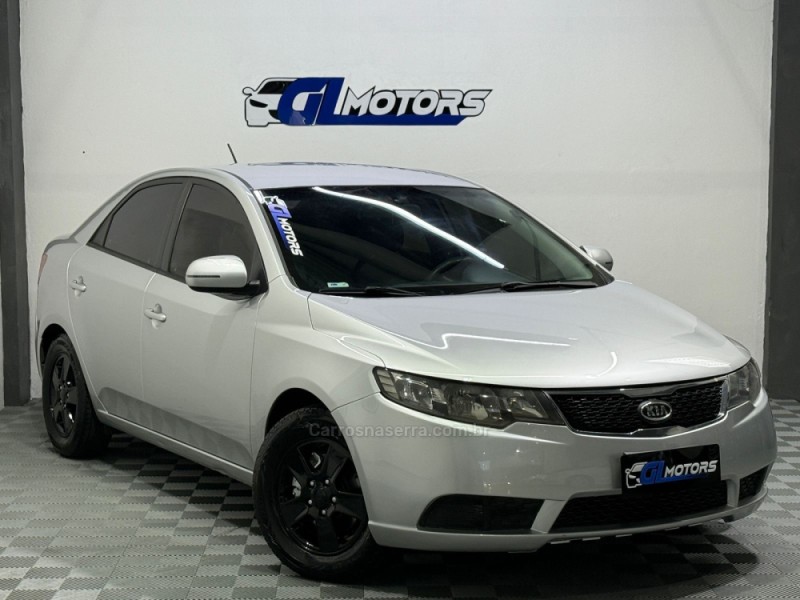 CERATO 1.6 EX3 SEDAN 16V GASOLINA 4P MANUAL - 2010 - NOVO HAMBURGO