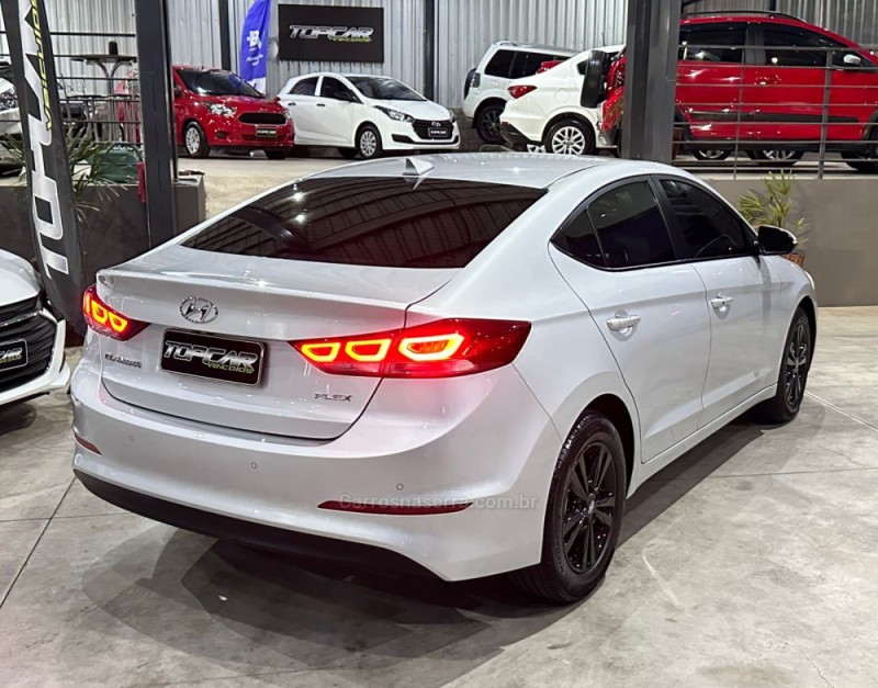 ELANTRA 2.0 SPECIAL EDITION 16V FLEX 4P AUTOMÁTICO - 2017 - CAMPO BOM