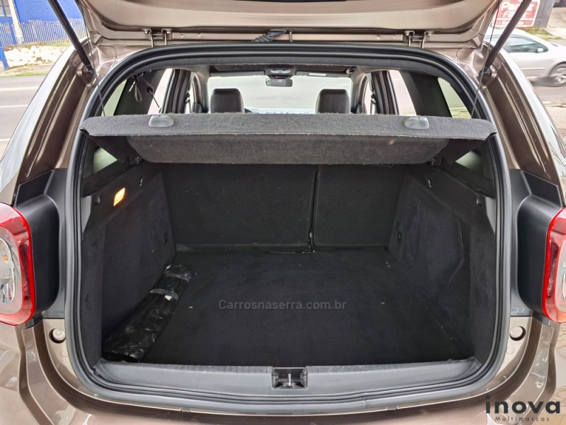 DUSTER 1.6 INTENSE 16V FLEX 4P AUTOMÁTICO - 2021 - NOVO HAMBURGO