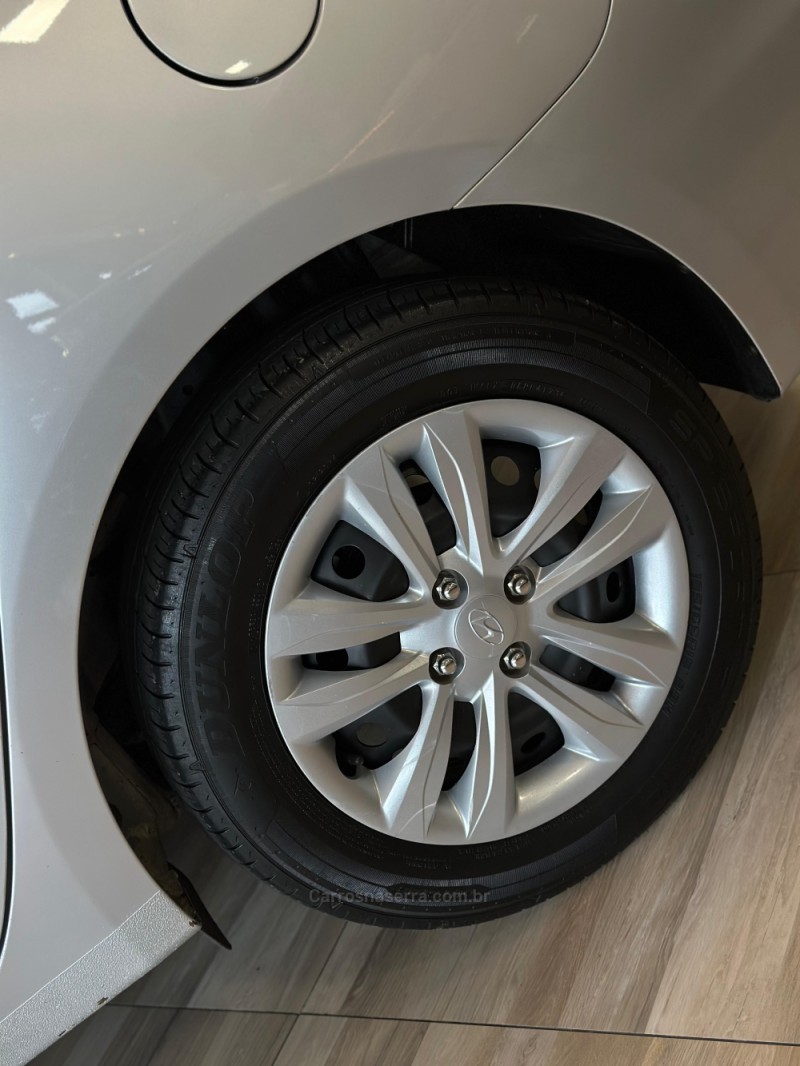 HB20 1.6 COMFORT PLUS 16V FLEX 4P MANUAL - 2016 - CAXIAS DO SUL