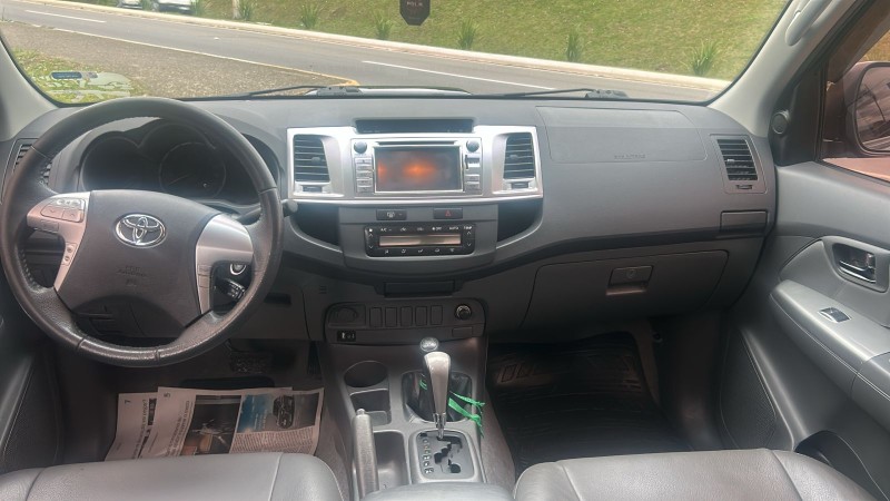 HILUX 3.0 SRV 4X4 CD 16V TURBO INTERCOOLER DIESEL 4P AUTOMÁTICO - 2013 - FARROUPILHA