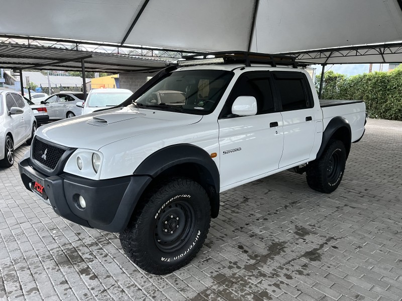 l200 savana 2.5 4x4 cd 8v turbo diesel 4p manual 2012 caxias do sul
