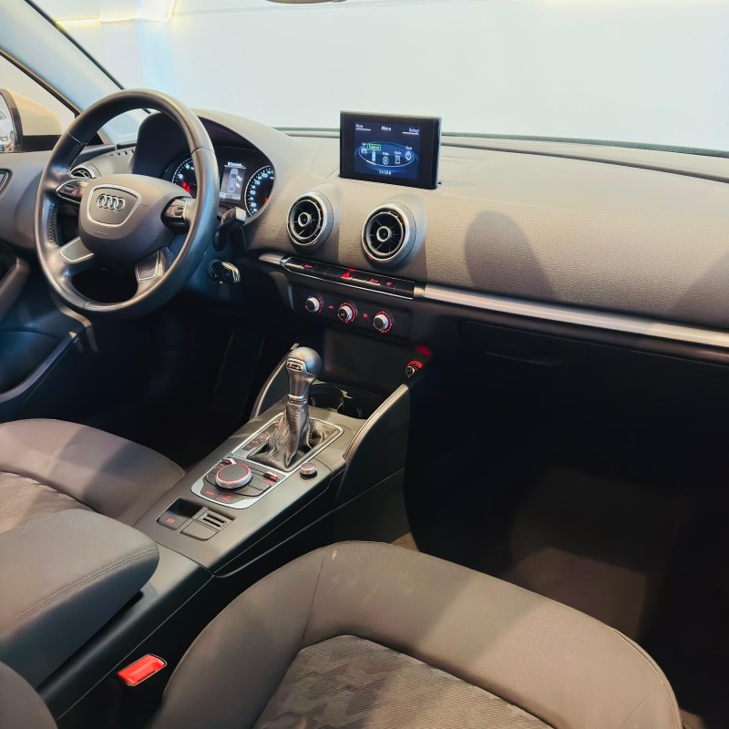 A3 1.4 TFSI SEDAN ATTRACTION 16V GASOLINA 4P S-TRONIC - 2015 - CAXIAS DO SUL